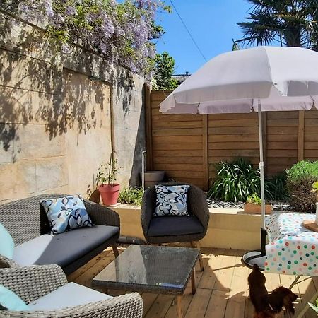 Furnished Apartment Near Palais De La Justice With 2 Bedrooms & A Garden Бордо Экстерьер фото