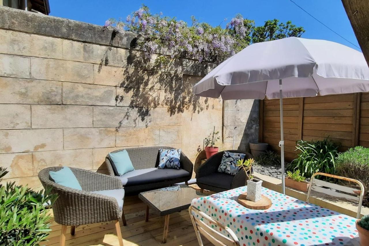 Furnished Apartment Near Palais De La Justice With 2 Bedrooms & A Garden Бордо Экстерьер фото